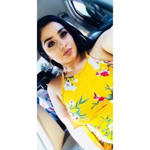 Meet your Posher, Deisy